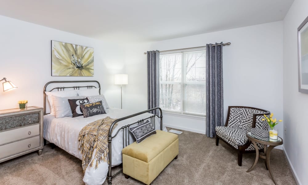 Large bedroom at The Links at CenterPointe Townhomes in Canandaigua, New York