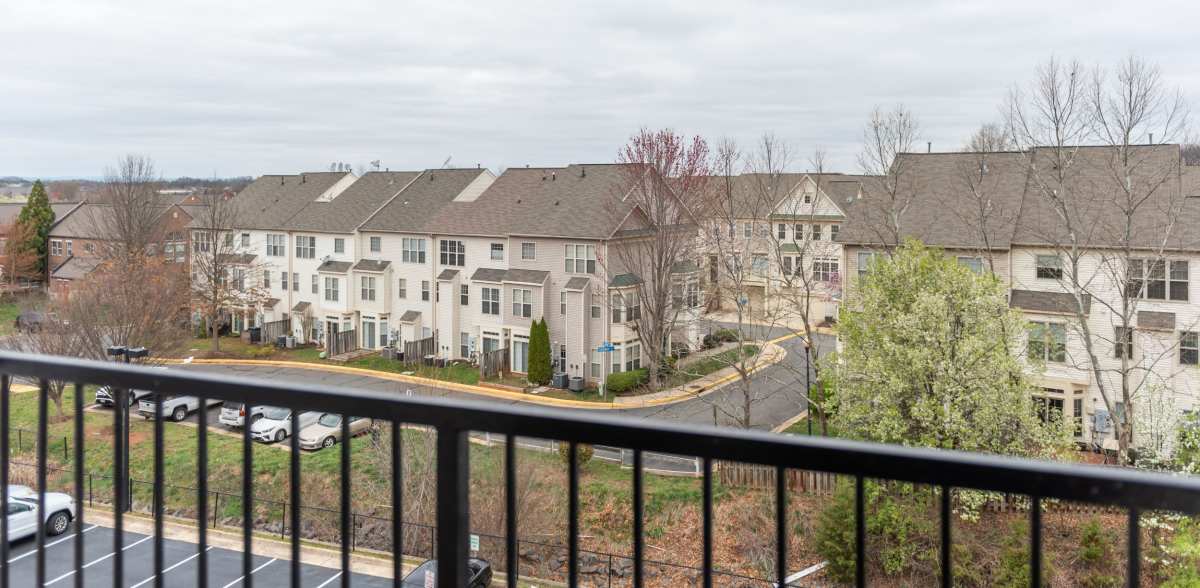 Private balcony at Commons on Potomac Square, Sterling, Virginia