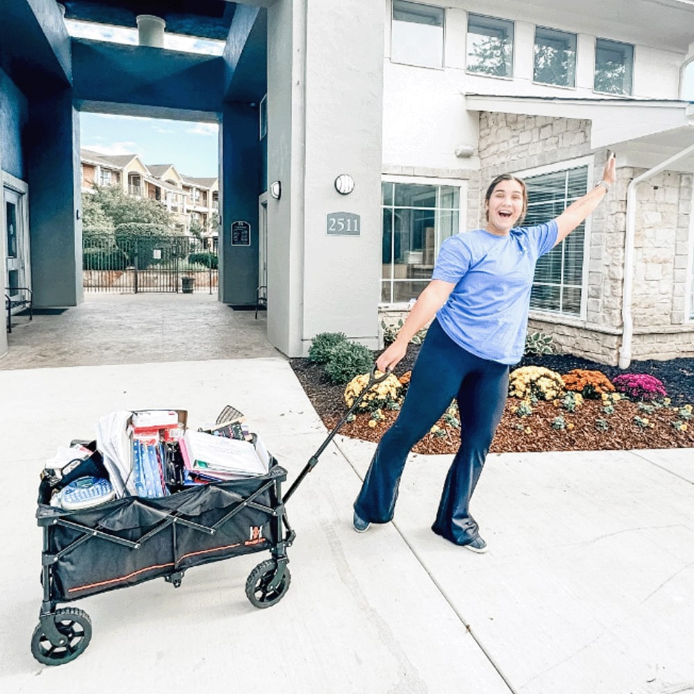 Student moving in to The Landing Lawrence in Lawrence, Kansas