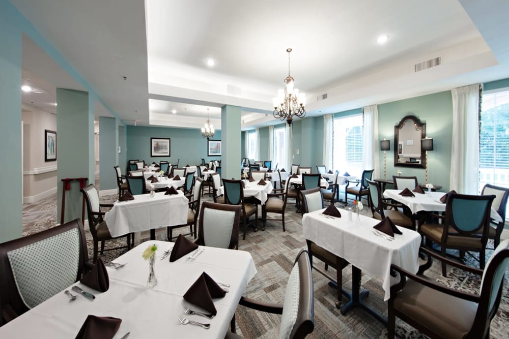Dining room tables at Harmony at Wescott in Summerville, South Carolina