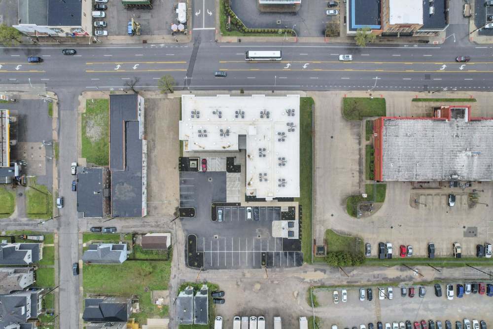 Aerial view of a building with parking at McKinley Manor in Columbus, Ohio