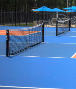 Tennis court at Beacon Hill Apartments in Alexandria, Virginia