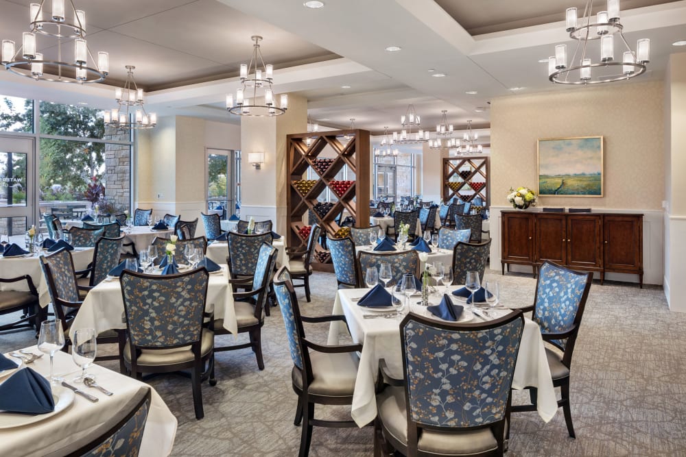 large elegant dining room