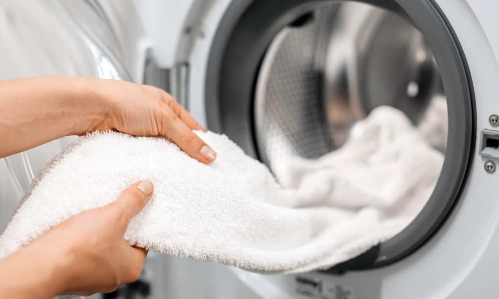 Laundry facility at Williston Pointe in Gainesville, Florida