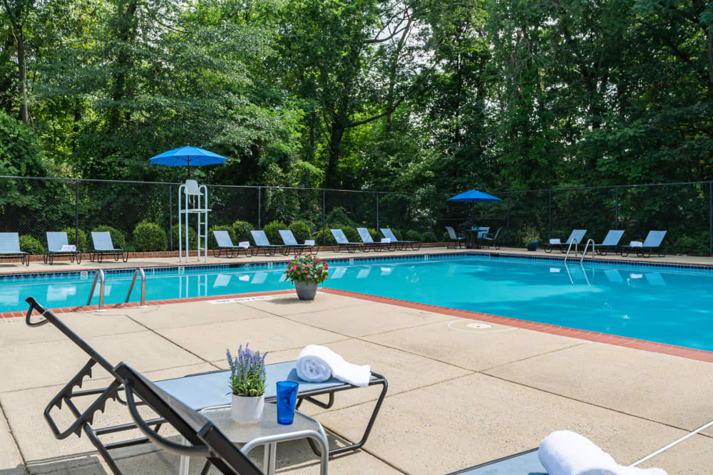 Swimming pool at Parke Laurel Apartment Homes in Laurel, Maryland