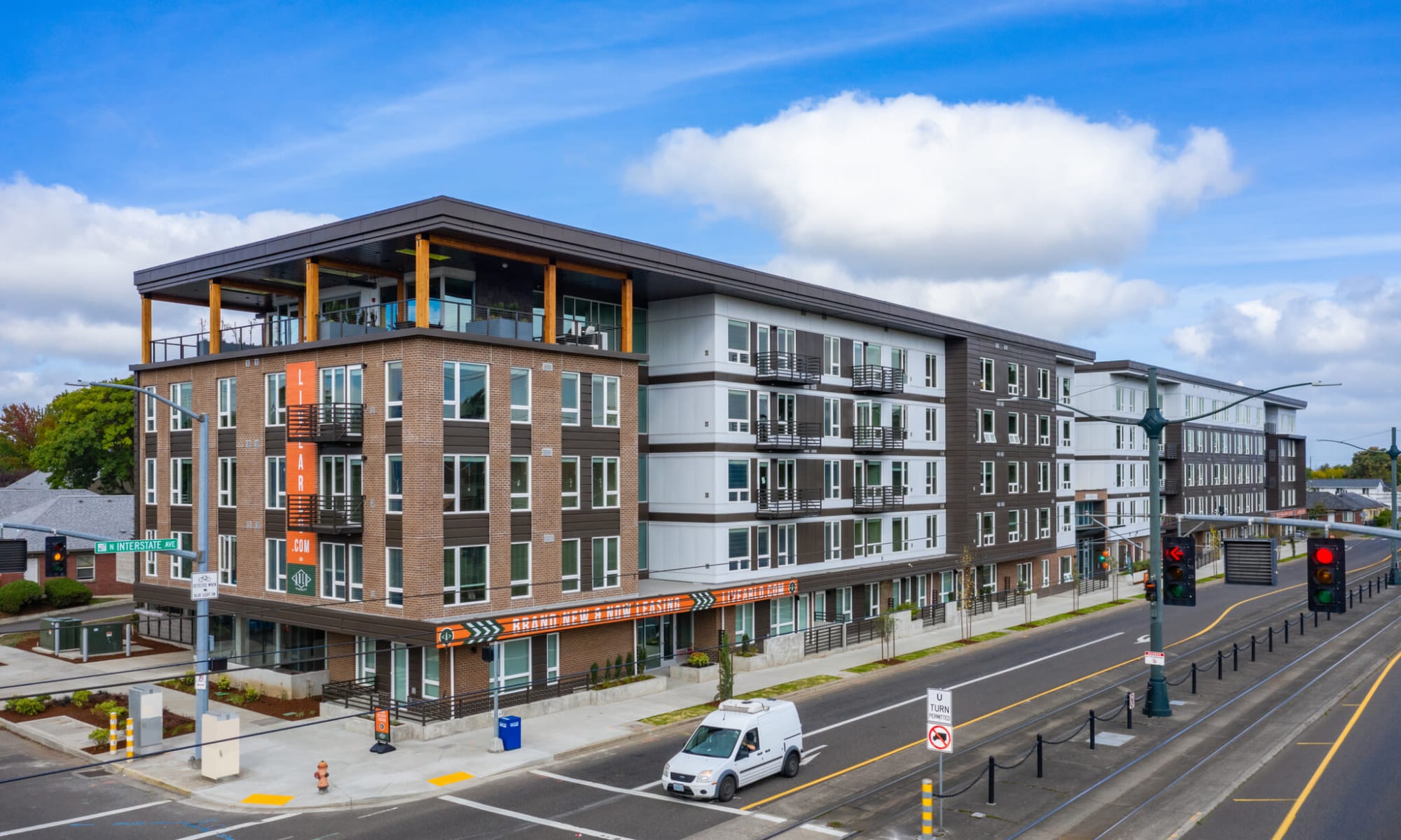 Apartments at ArLo Apartments in Portland, Oregon
