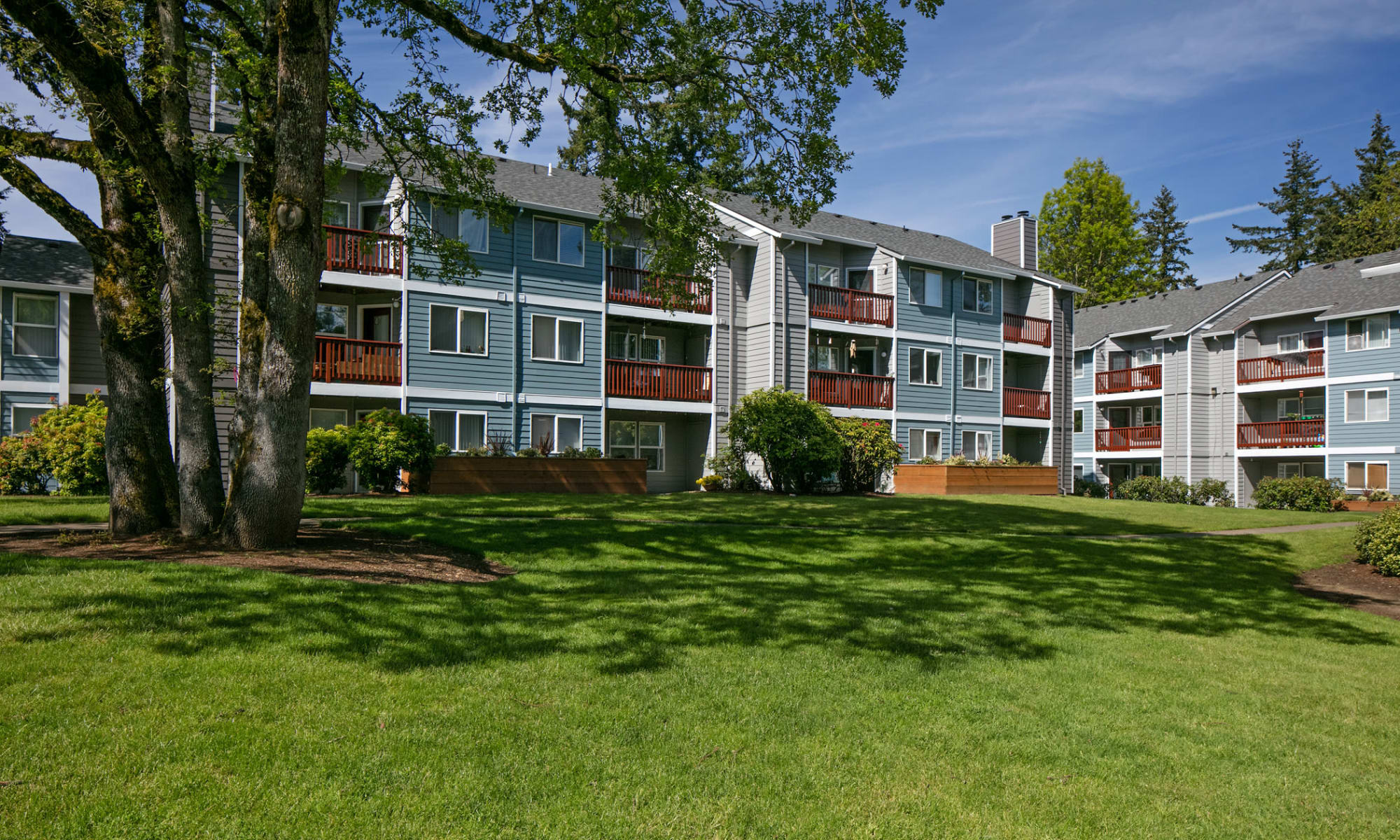 Apartments at Heatherbrae Commons in Milwaukie, Oregon