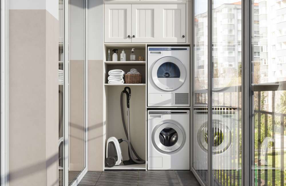 Private balcony with washer and dryer connections at Tabby Villa Apartments in Savannah, Georgia