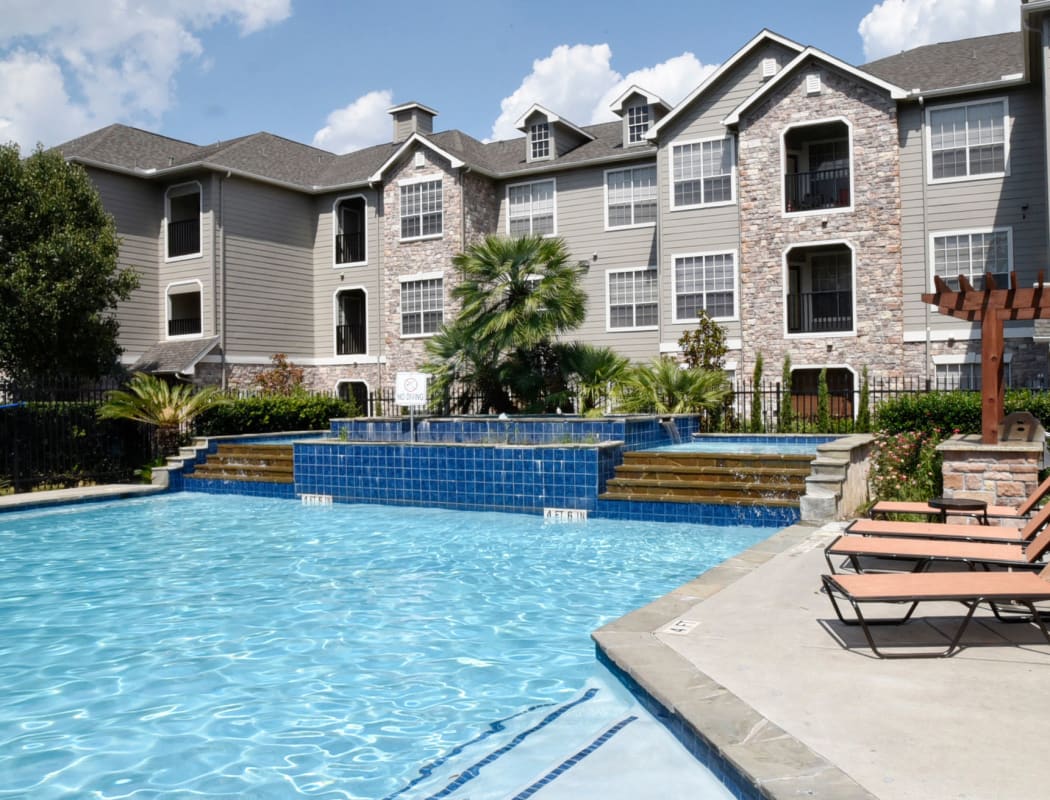 Community Amenities card