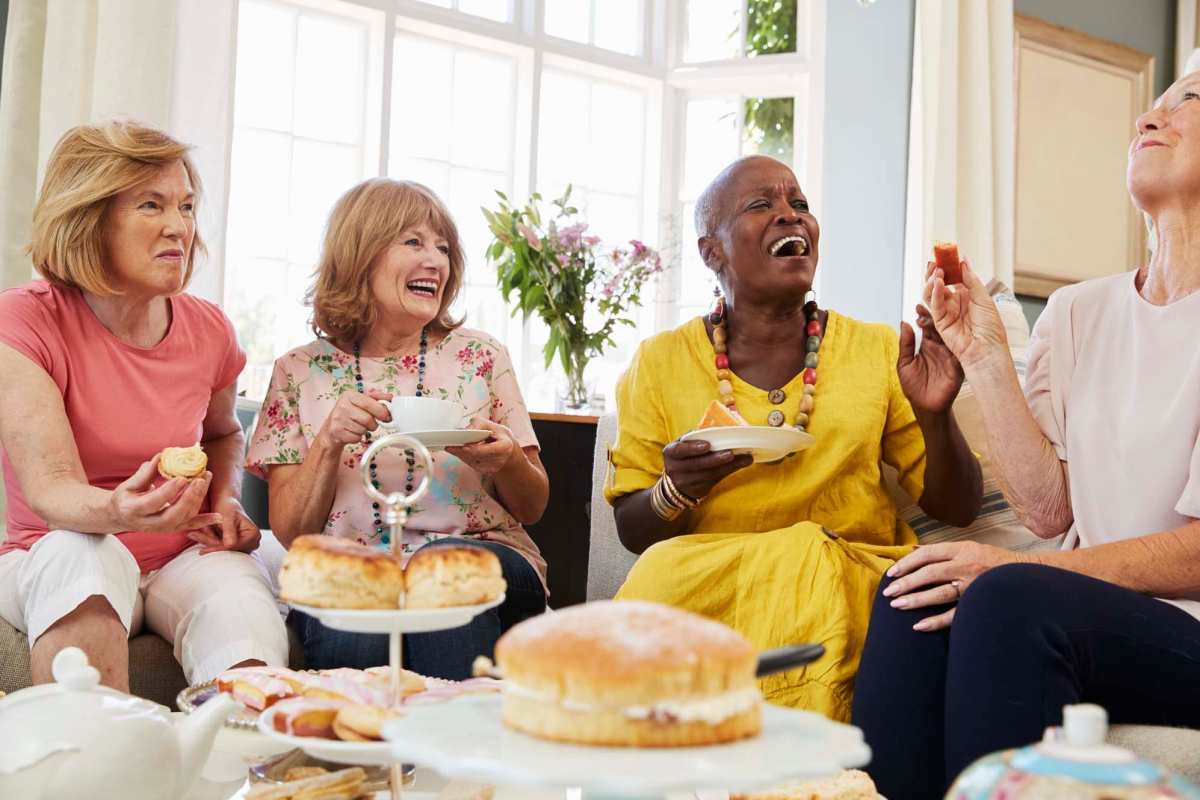 Residents relaxing at Watermere at Firewheel in Garland, Texas