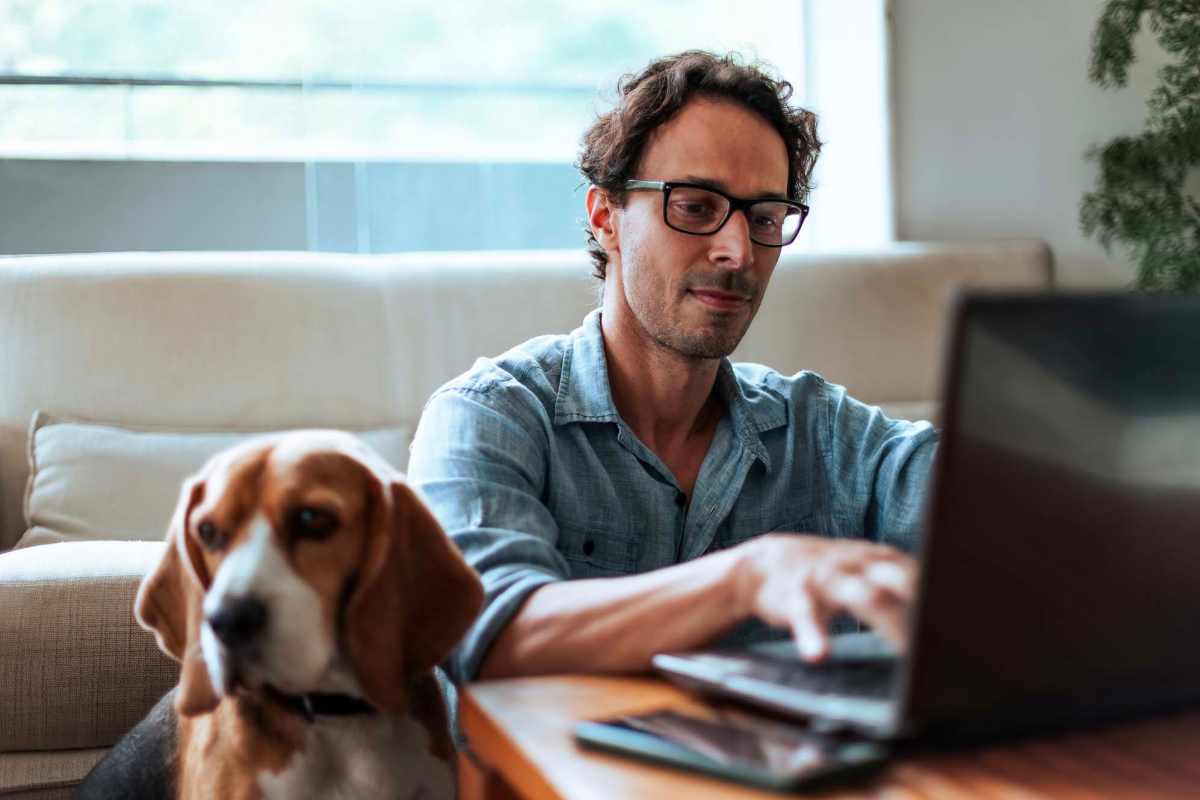 Resident with his laptop at Carson Landing in Center Point, Alabama