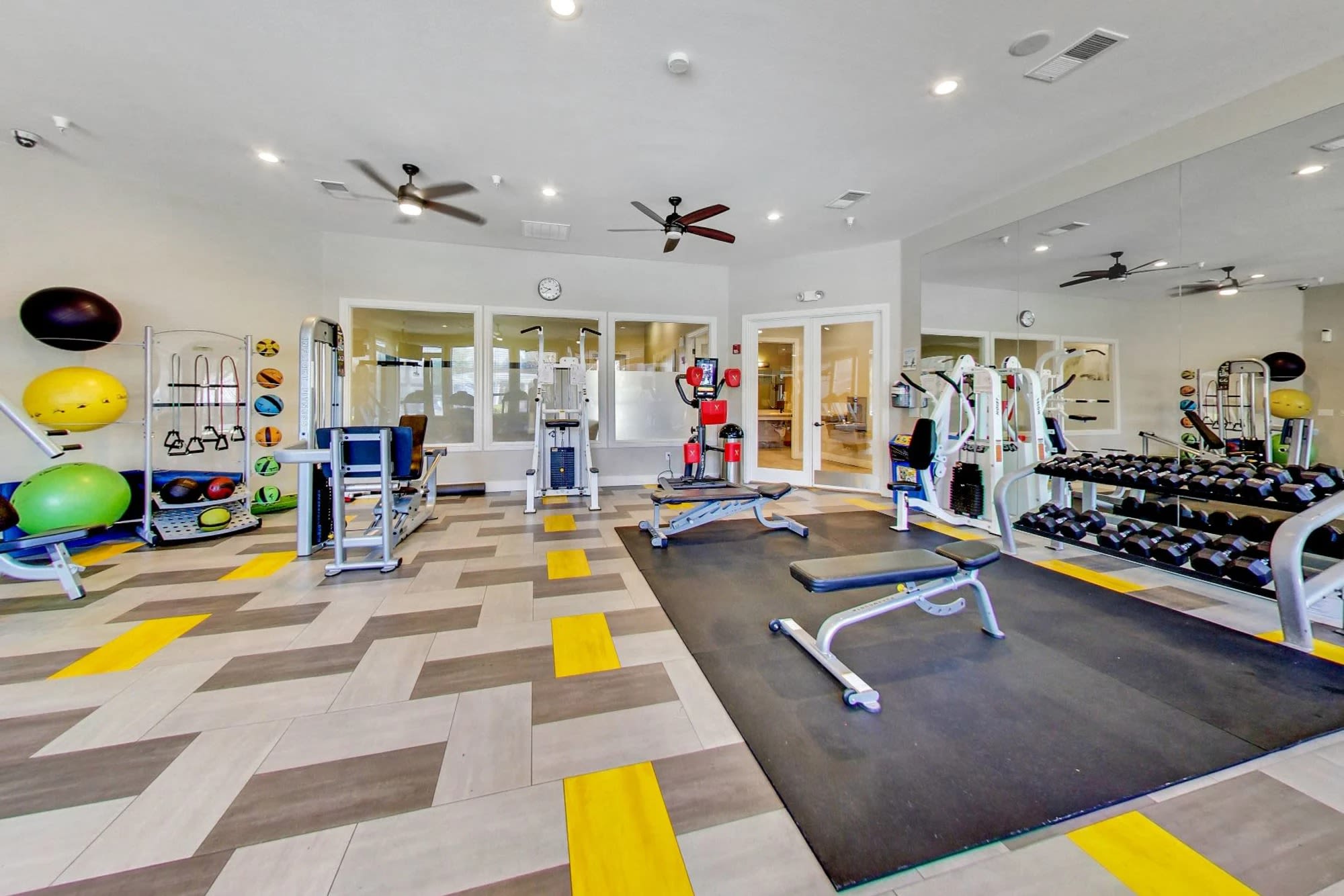 Fitness center at Hawthorn Village Apartments in Napa, California