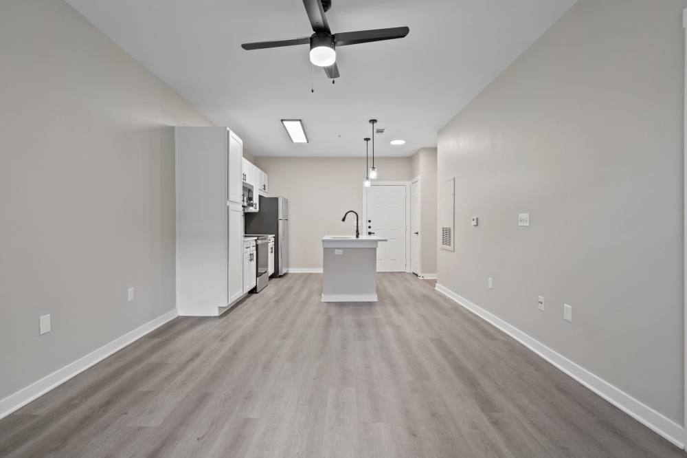 Living room at 4000 Hulen Apartments in Fort Worth, Texas 