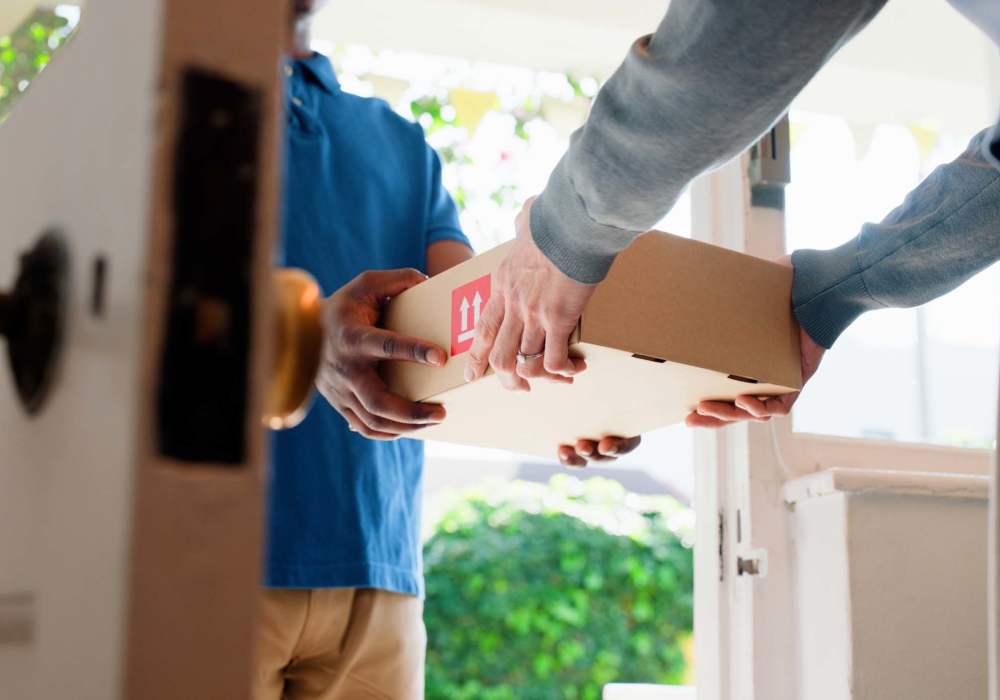 Package acceptance at Casa Grande Villas in Dallas, Texas