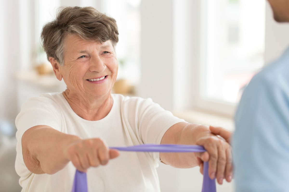 A resident doing physical therapy at Sandpiper Senior Living in Mt. Pleasant, South Carolina