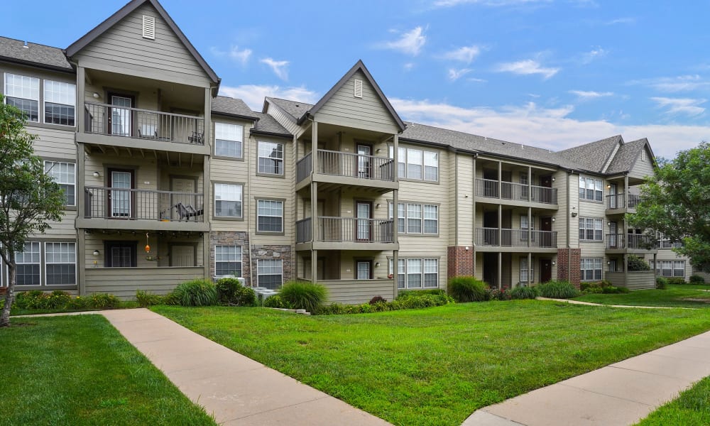 Exterior at Villas of Waterford Apartments in Wichita, Kansas