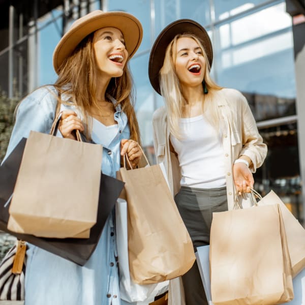 Friends shopping nearby at Winsted at Sunset West in Rocklin, California