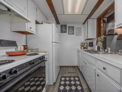View amenities at Heatherwood Terrace in Mansfield, Ohio