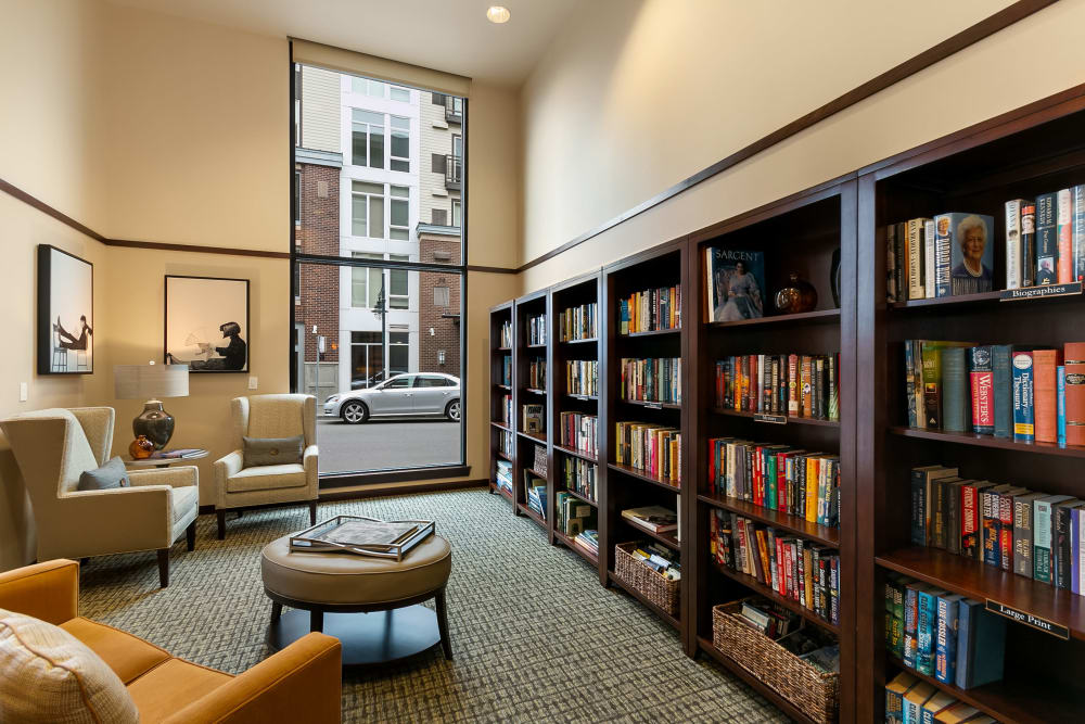 Resident library at Merrill Gardens at Kirkland in Kirkland, Washington. 