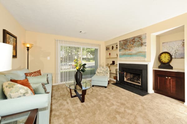 1, 2 & 3 Bedroom Apartments in Owings Mills, MD