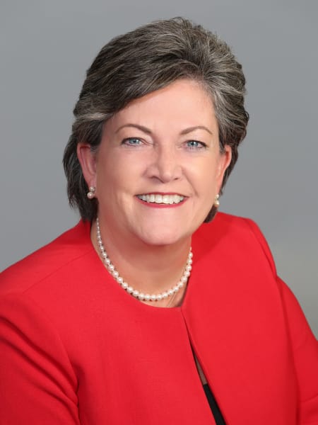 Meet Mae, JVM Realty Corporation's Director of Investor Relations.