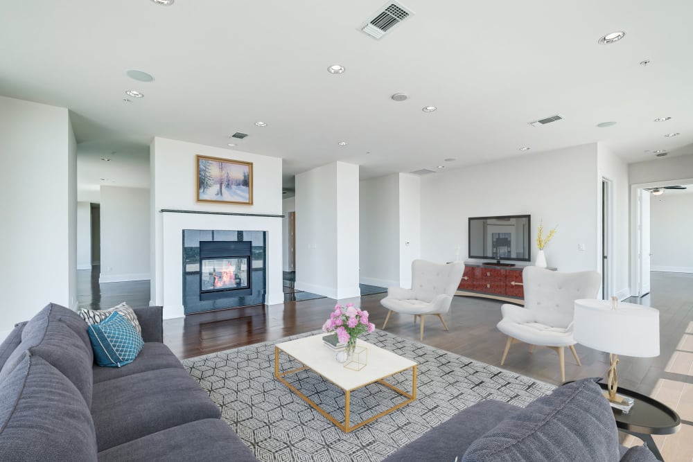 Large model dining room at The Heights at Park Lane in Dallas, Texas