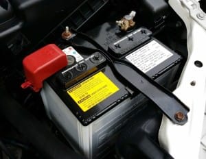 remove battery before storing rv for the winter