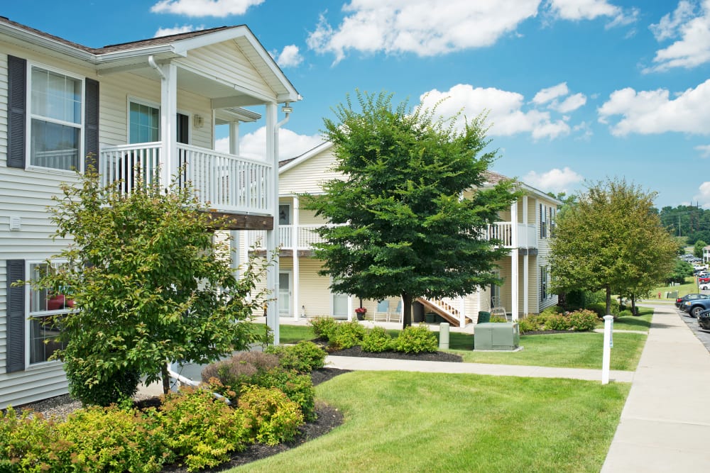 East Greenbush, NY Forrest Pointe Apartments and Townhomes