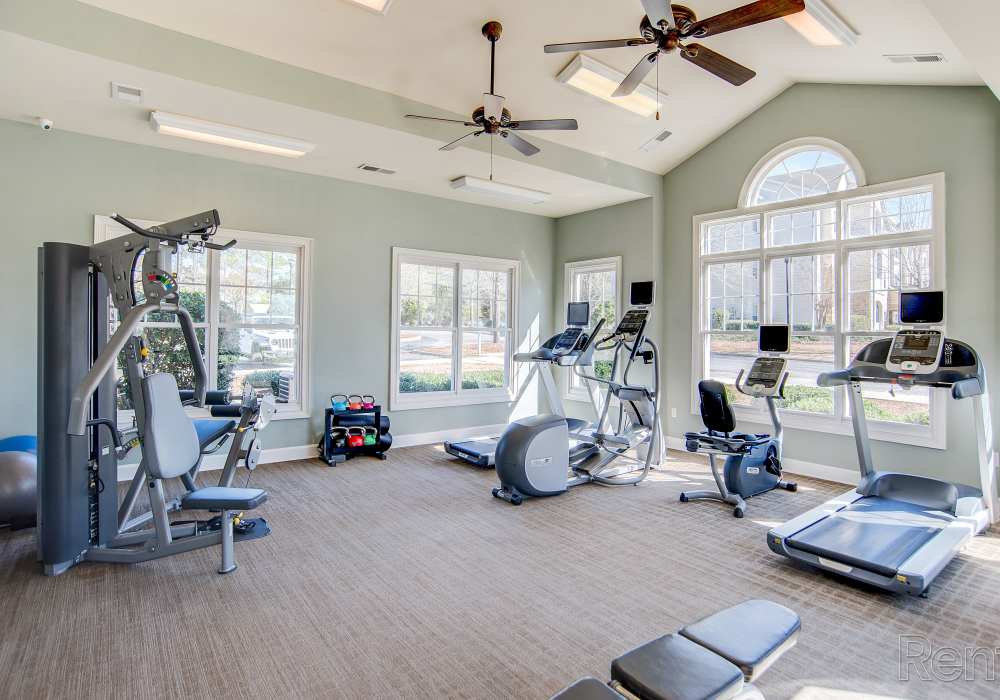 Fitness studio at Highland Hills Apartments in Dothan, Alabama