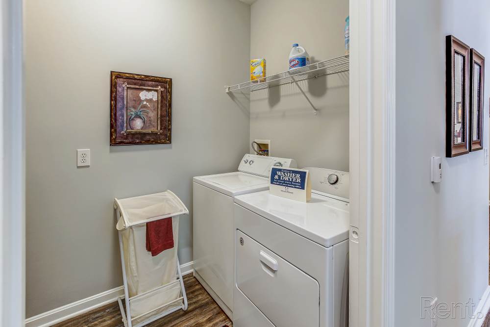 in-unit laundry