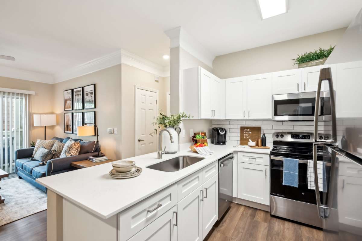Fully equipped and updated kitchen at Preserve at Legacy Park in Lawrenceville, Georgia