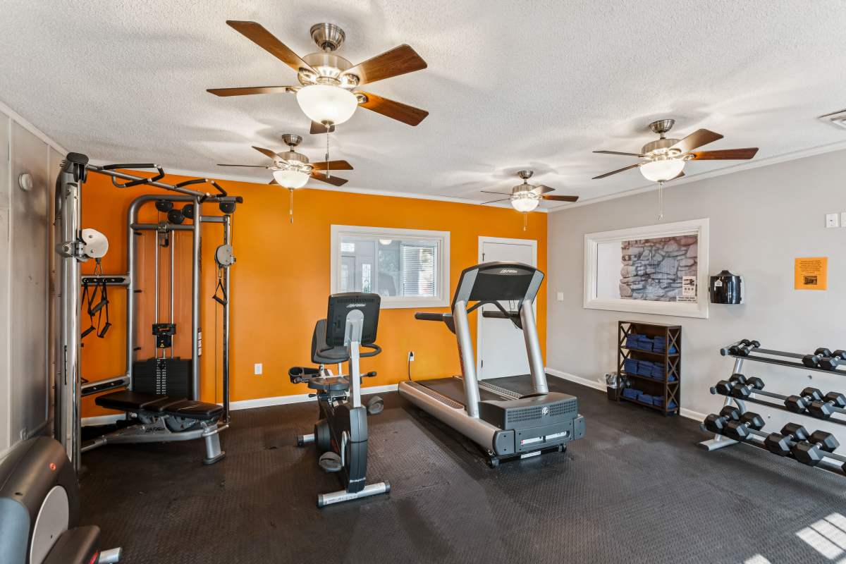Fitness center at Ashford Place in Clarksville, Tennessee
