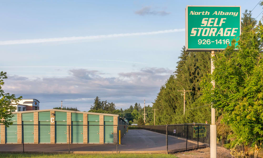 North Albany Self Storage is located in Albany, Oregon. 