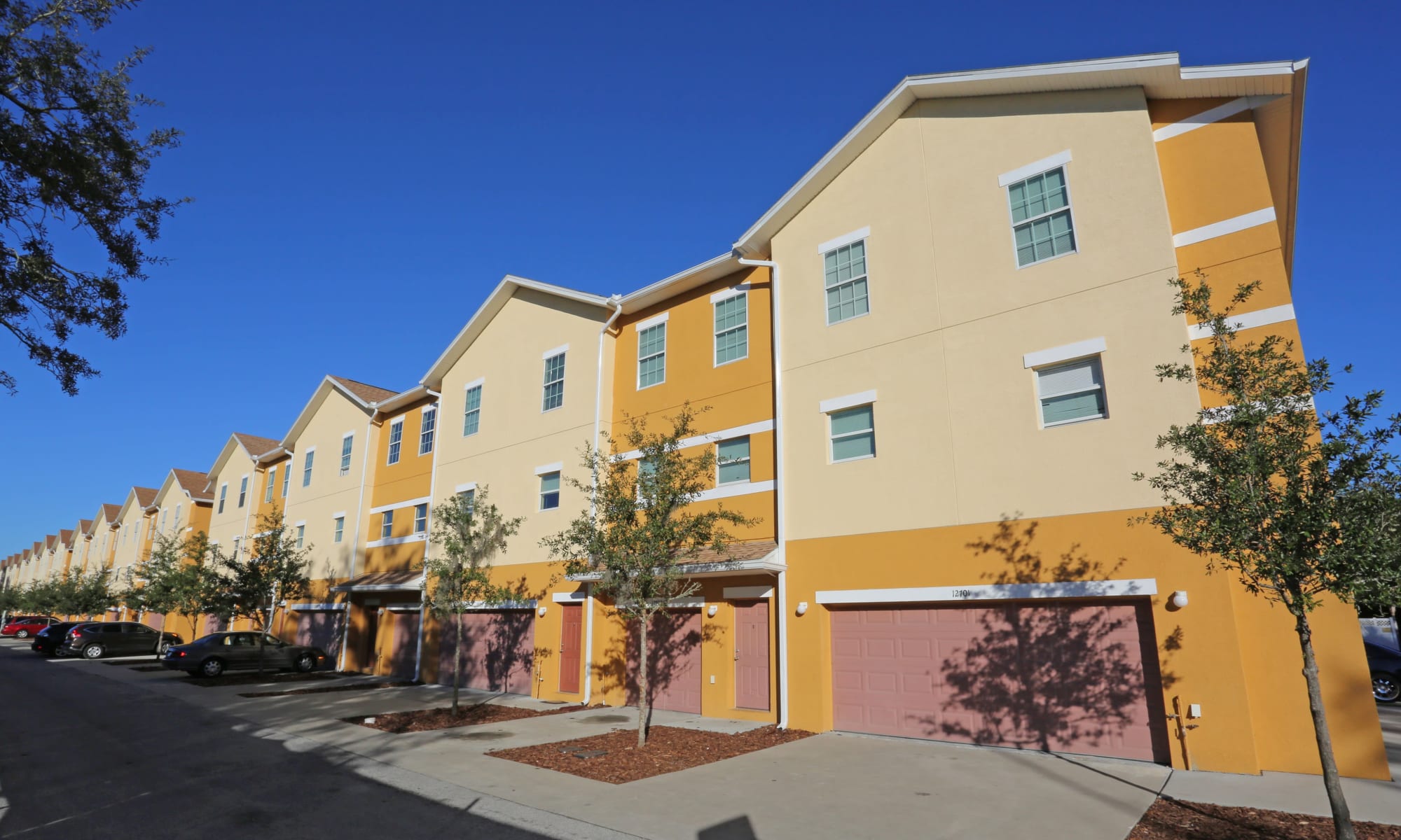 Tampa, FL Townhomes for Rent Town Park Villas