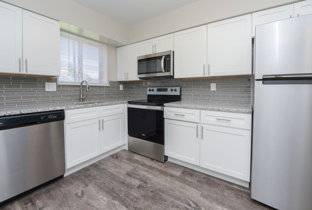 Renovated kitchen Taylor Park Apartment Homes in Nottingham, Maryland