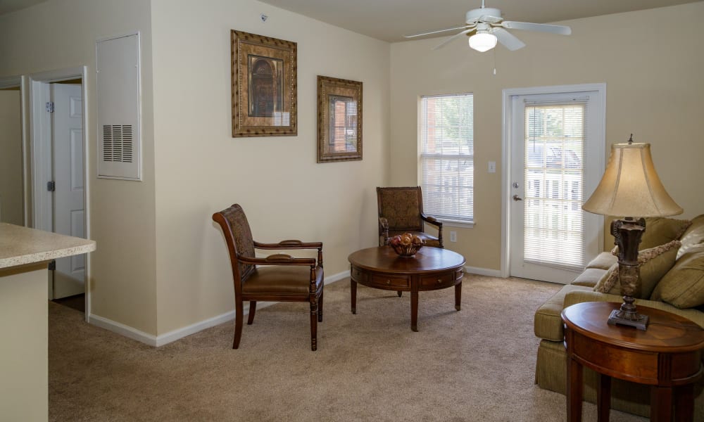 A large living room at Peine Lakes in Wentzville, Missouri