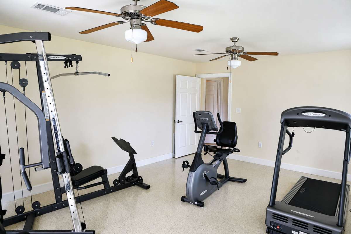 Fitness center at Lincoln Estates in Carthage, Mississippi