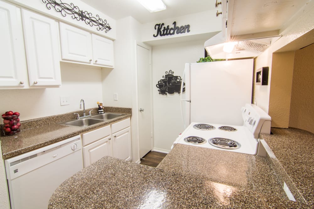 Downtown Humble, TX Apartments for Rent | Meadowbrook ...