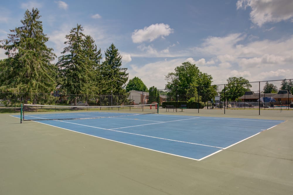 Tennis court at The Fairways Apartments and Townhomes in Thorndale, Pennsylvania