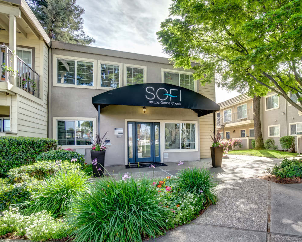 Beautiful flora outside the leasing office at Sofi at Los Gatos Creek in San Jose, California