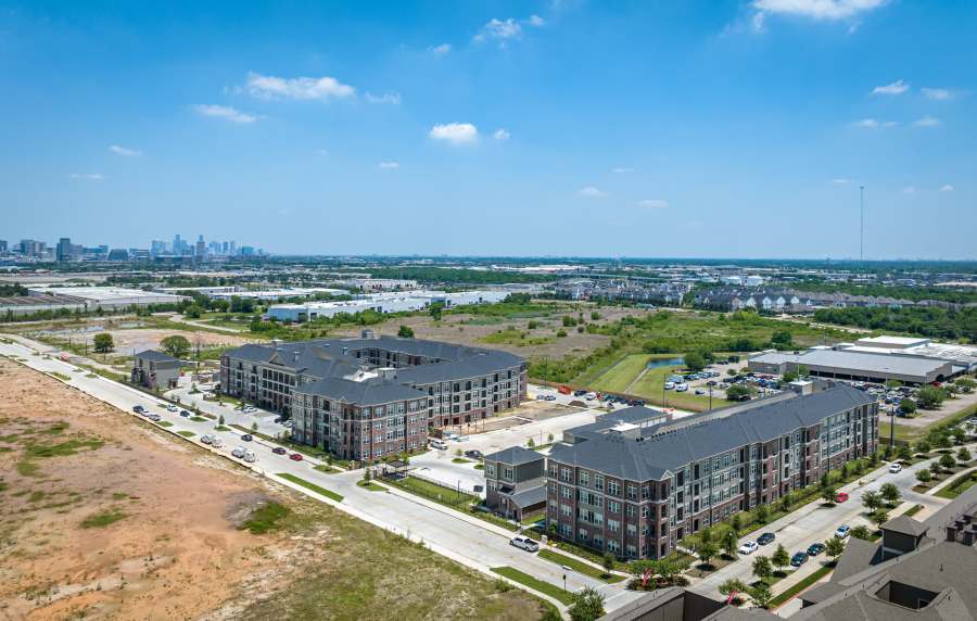 Aerial view of the apartment at Charleston at Fannin Station in Houston, Texas