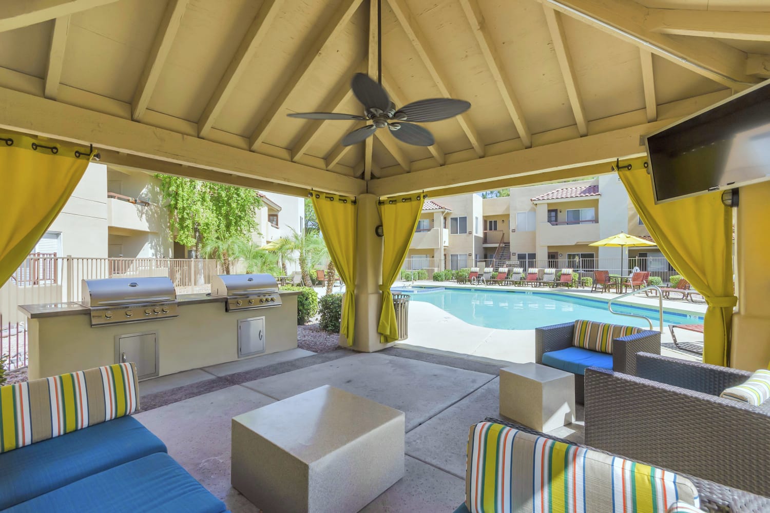 Pool with spa at Alcove at the Islands in Gilbert, Arizona