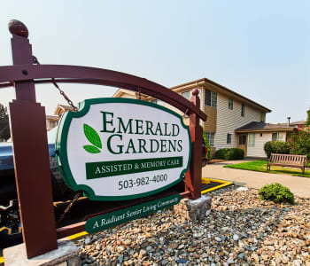 Woodburn Senior Living Emerald Gardens