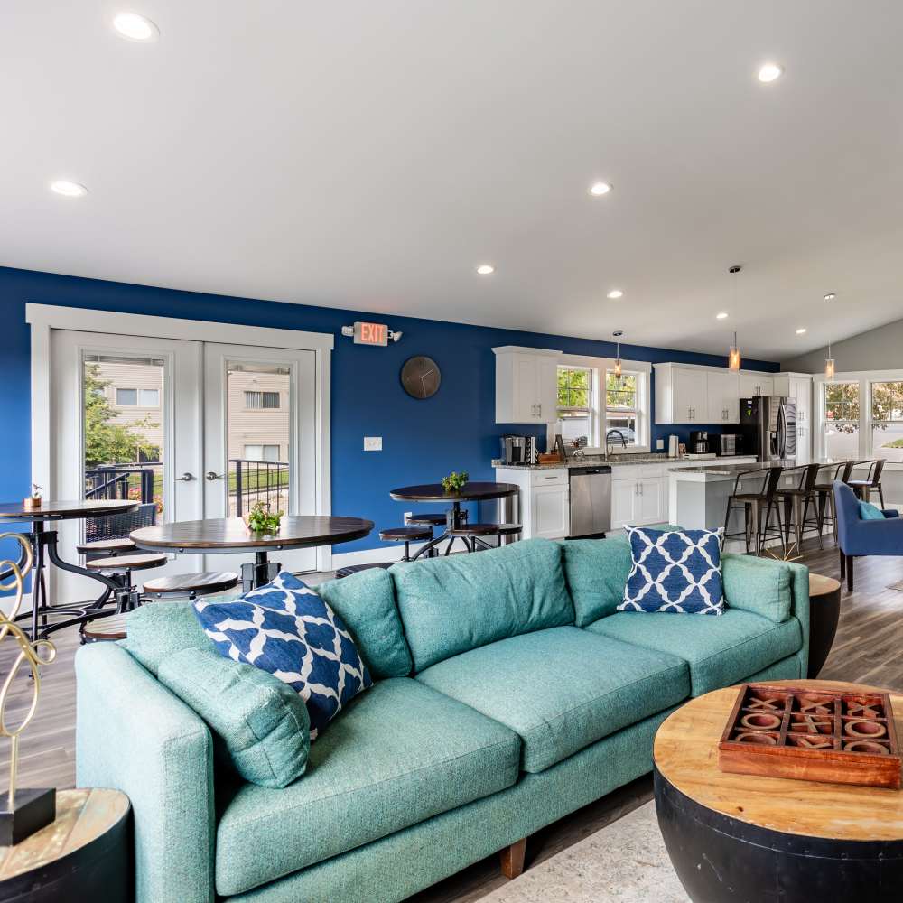 Living room at Wyndham Hill in Grand Rapids, Michigan