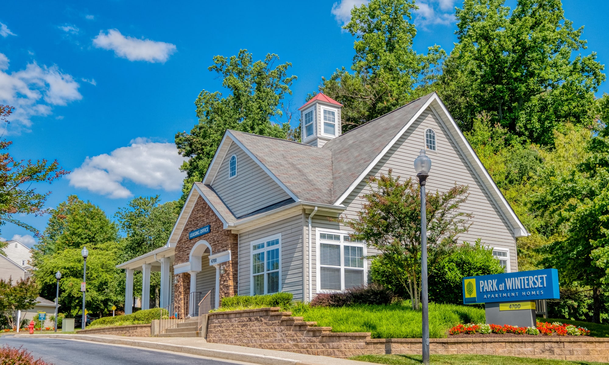 Exterior Leasing Office at Park at Winterset Apartments in Owings Mills, Maryland
