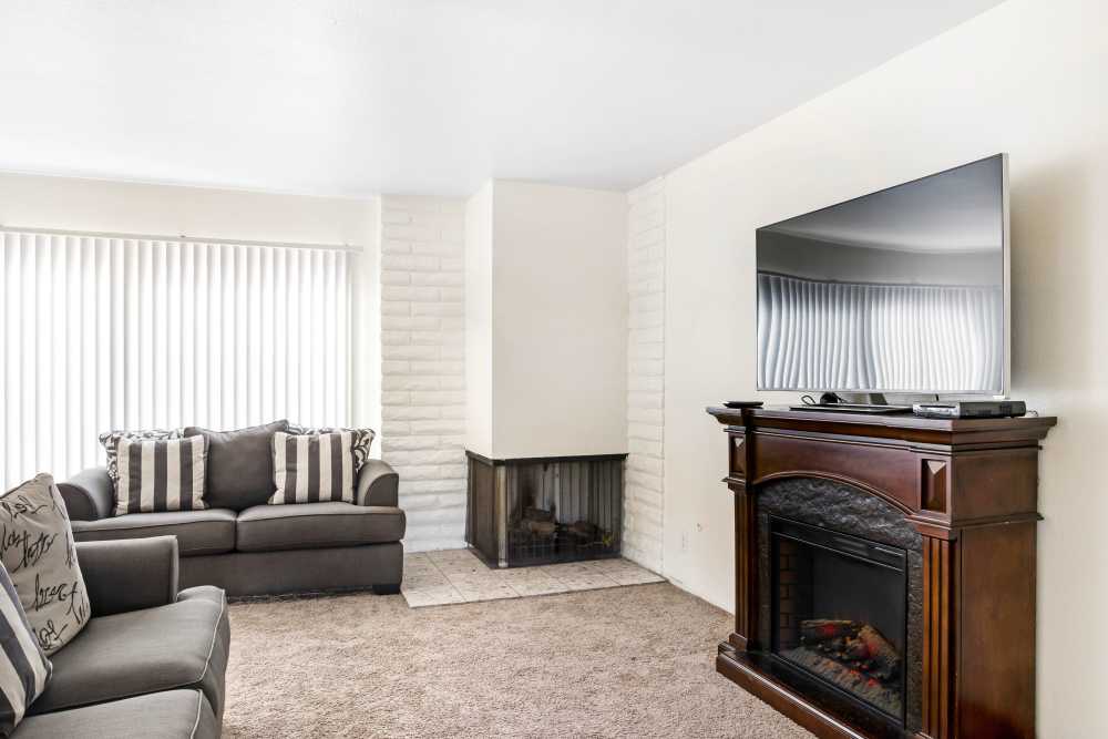 Apartment living room at Orangevale Townhomes in Orange, California