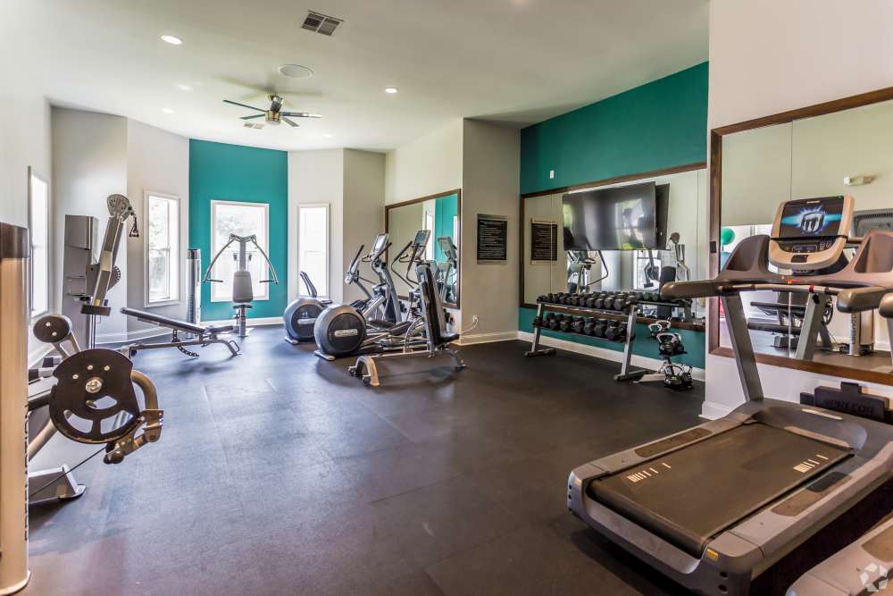 Community fitness center at Waterford Place Apartment Homes in Memphis,Tennessee