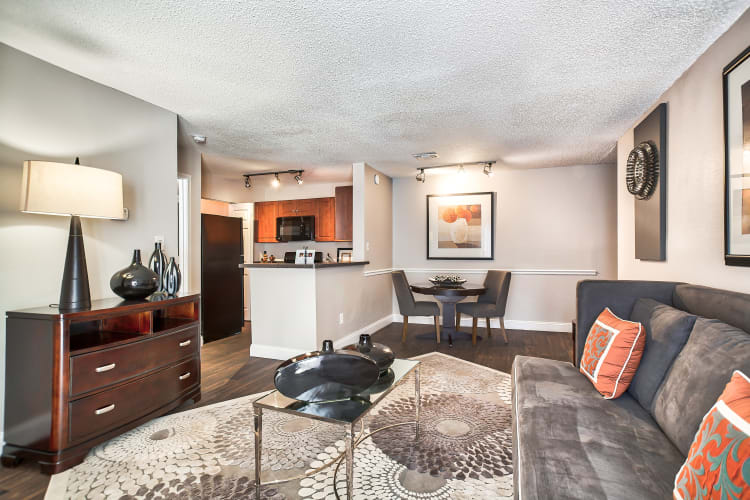 Ample livng spaces at Middletown Brooke Apartment Homes