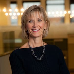 Ellen Johnson, Marketing Manager at Applewood Pointe.