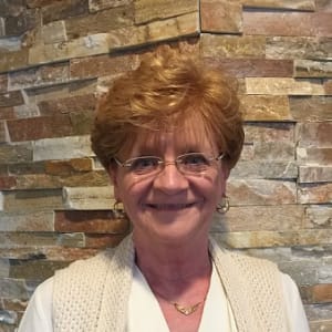 Kathy, Property Manager at Applewood Pointe of Bloomington at Southtown in Bloomington, Minnesota